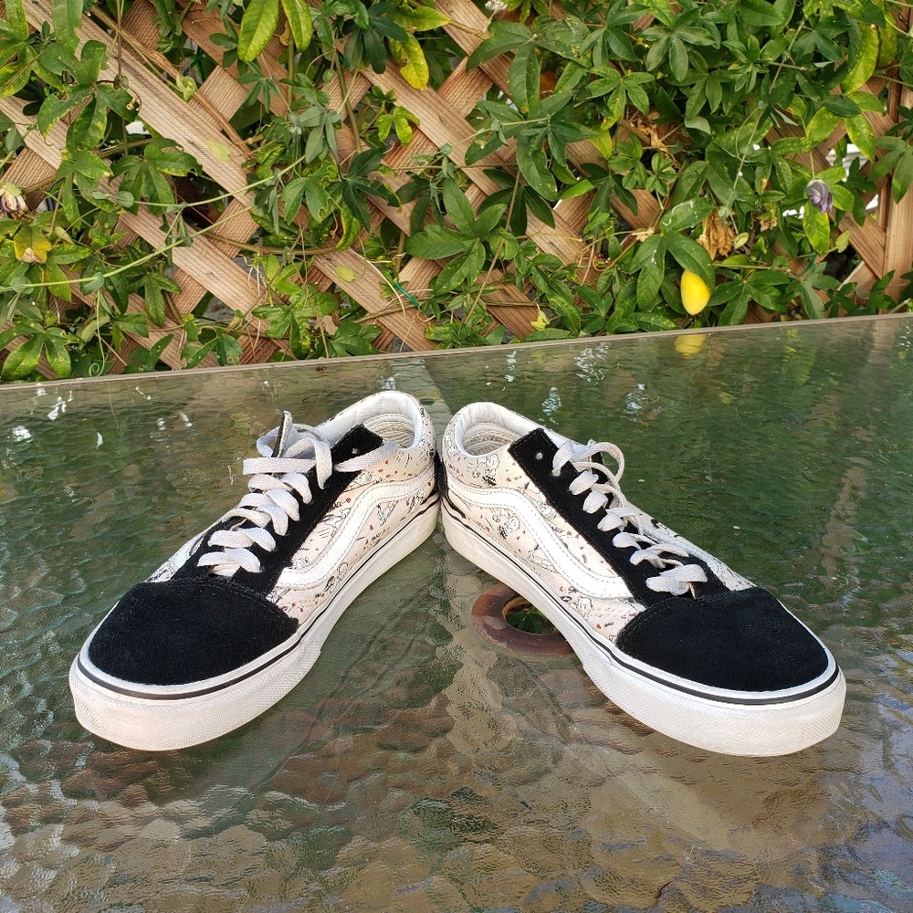 Van's old skool peanuts sneakers